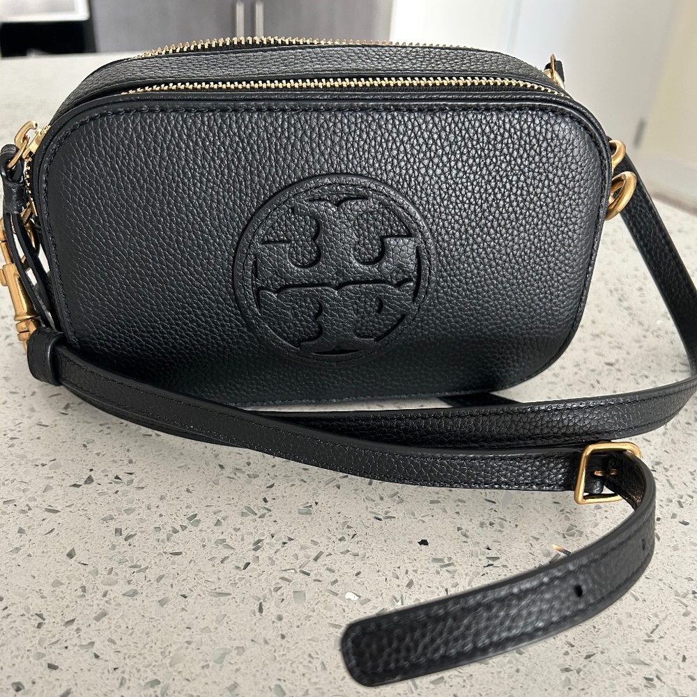 Tory Burch Mini Miller purse black